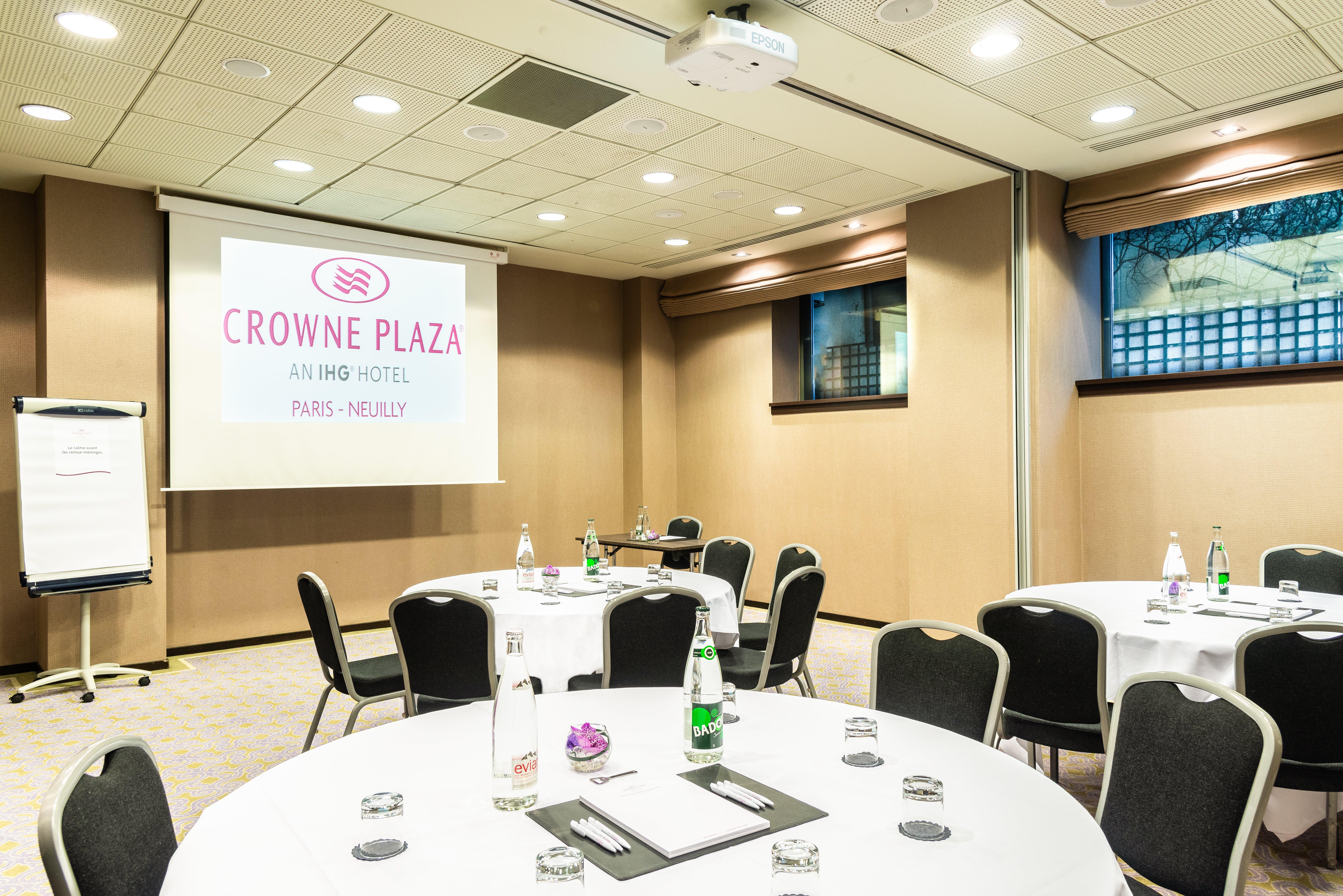 CROWNE PLAZA PARIS - NEUILLY 36/50