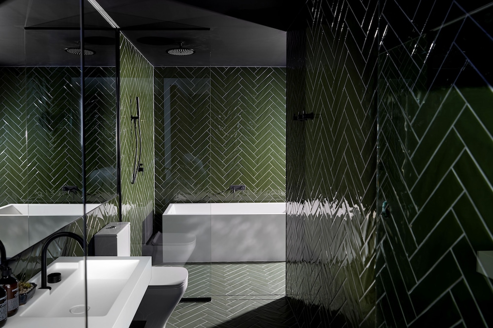 Moss Hotel 45/49
