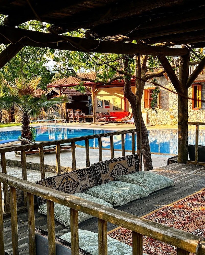 Koyevi Olympos Countryhouse 36/50