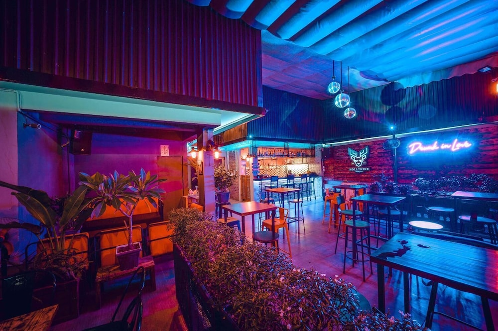 Soft Pillow Hostel - Adults Only 45/45