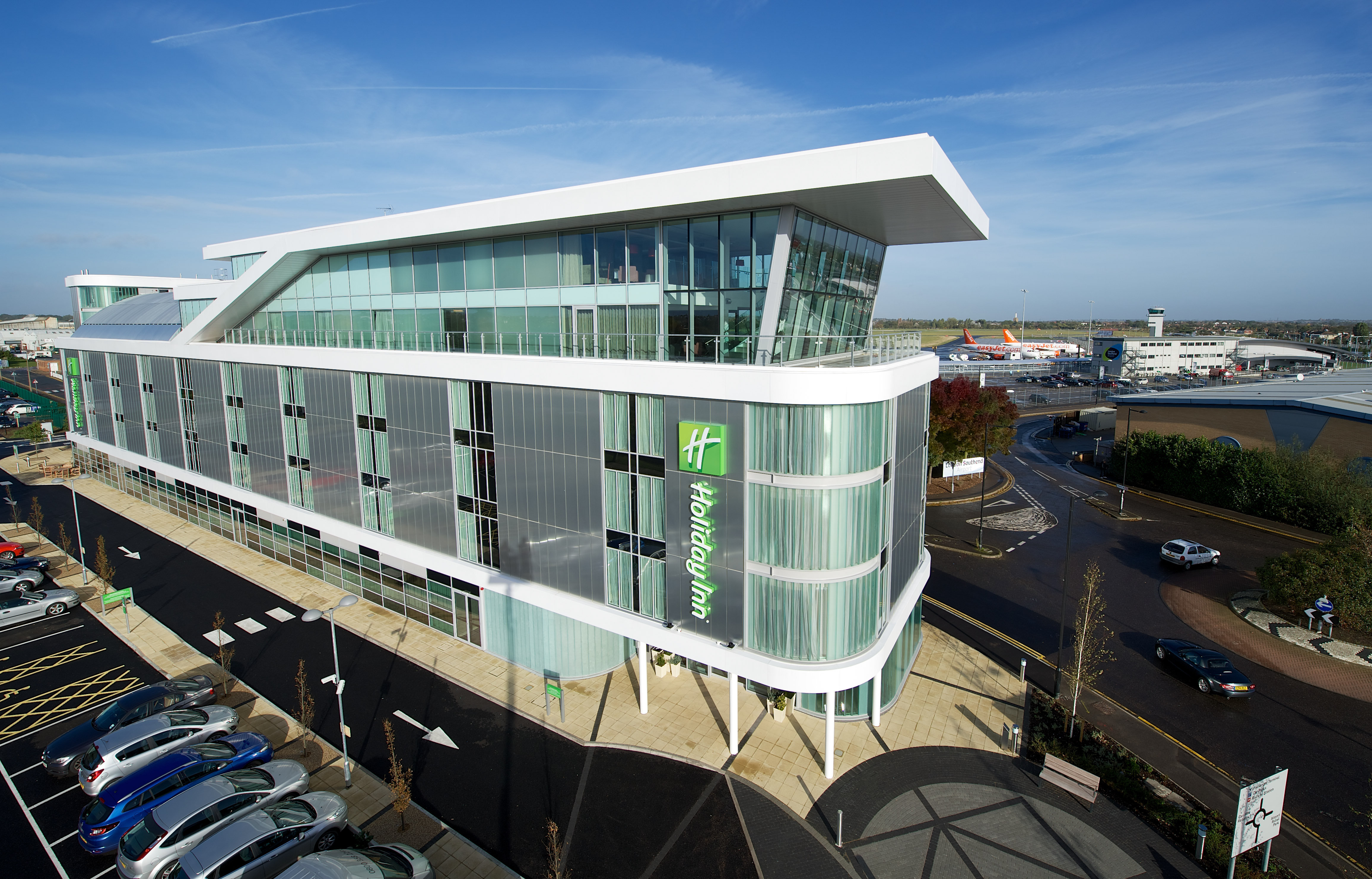 Holiday Inn Southend 1/77