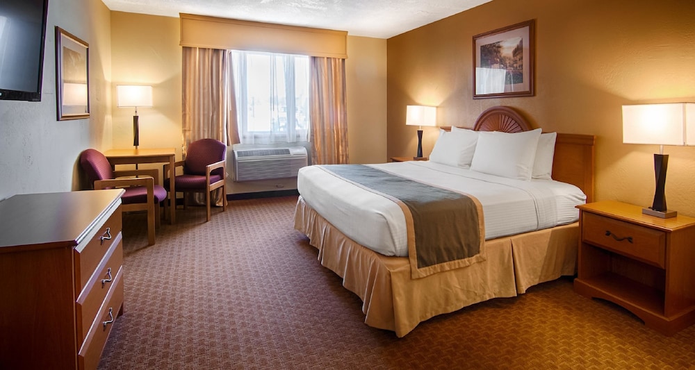 Best Western Maritime Inn 20/43