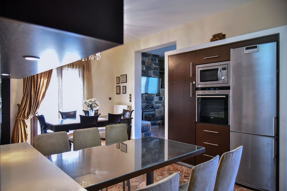 Iraklis Apartments 41/50