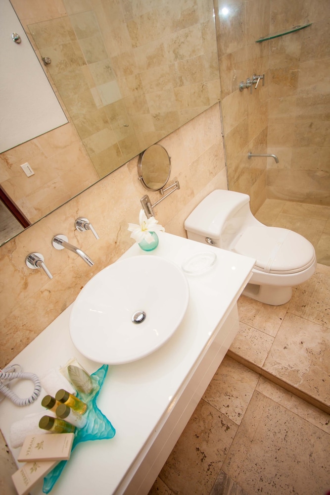 CASA CLAVER LOFT BOUTIQUE HOTEL 24/68