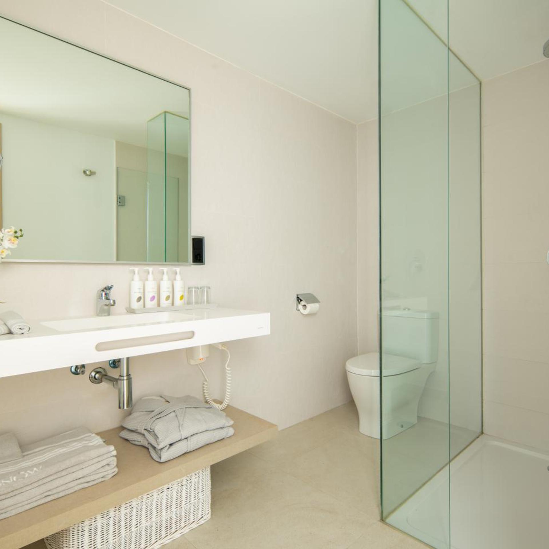 Room, Twin Beds, Balcony, Annex, Monsuau Cala D'Or Hotel - Adults Only 5/6