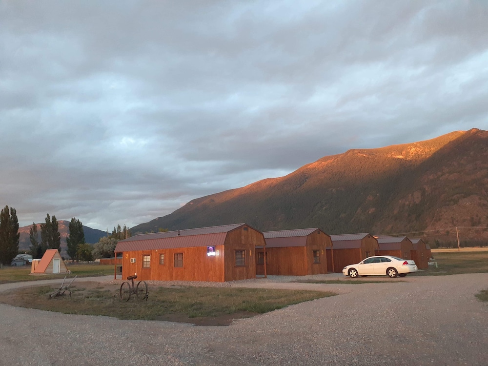 Glacier Acres Guest Ranch 58/63