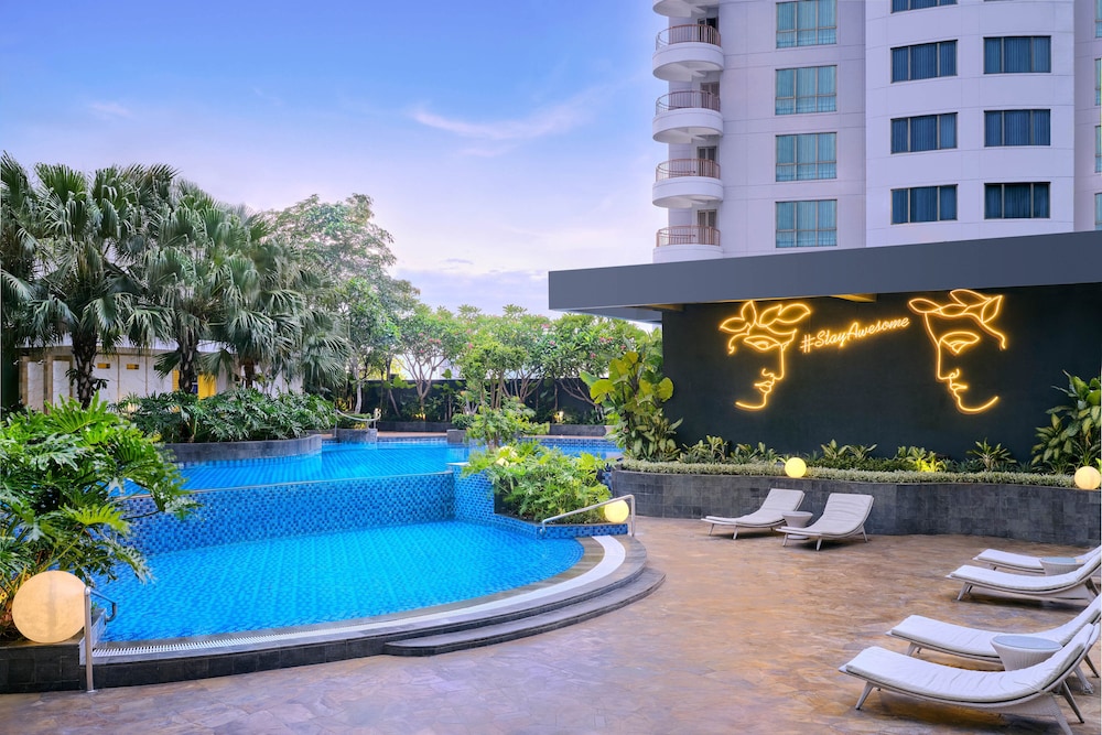 FOUR POINTS BY SHERATON SURABAYA