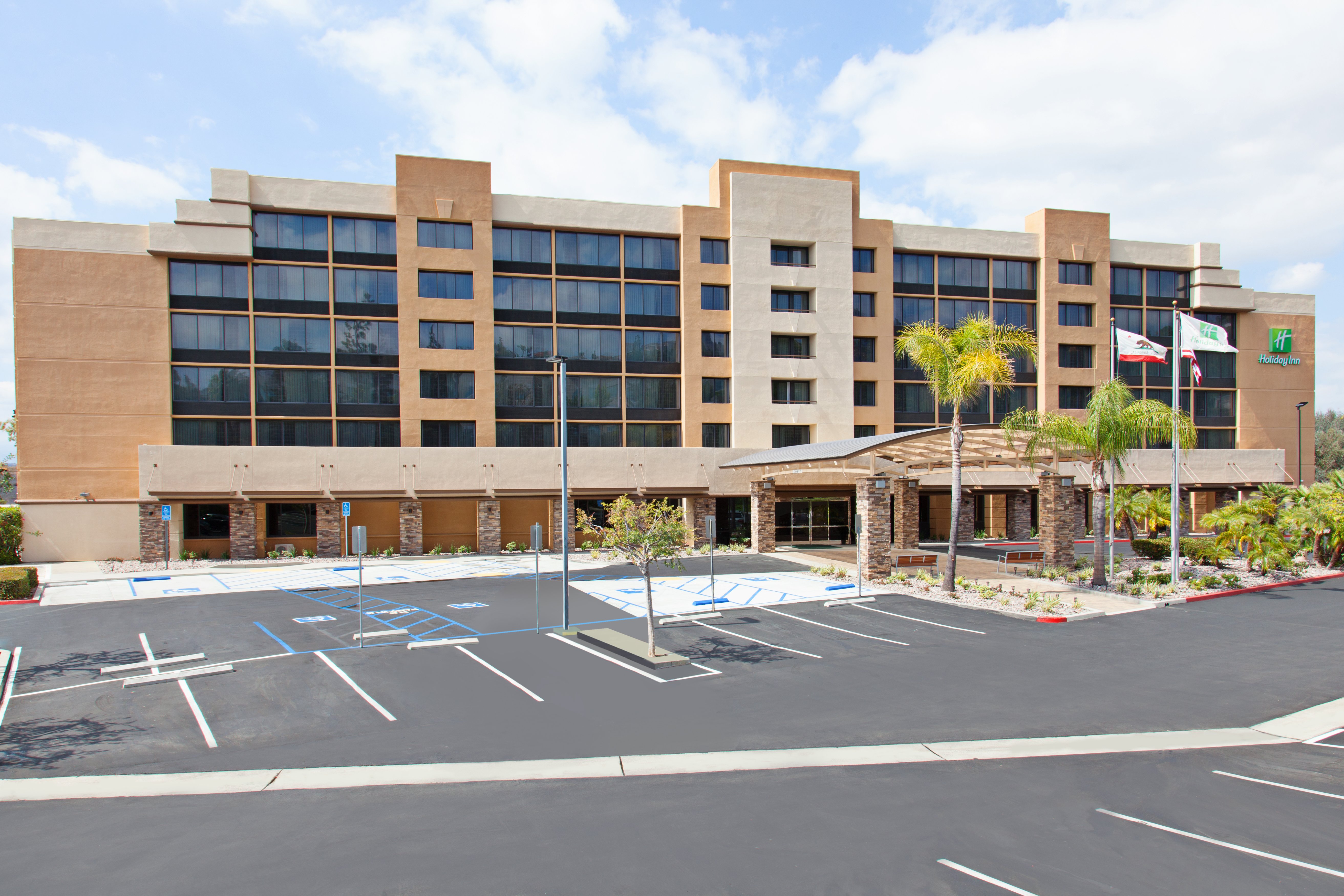 Holiday Inn Diamond Bar 55/58