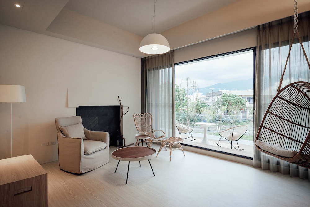 Onsense Villa 46/61