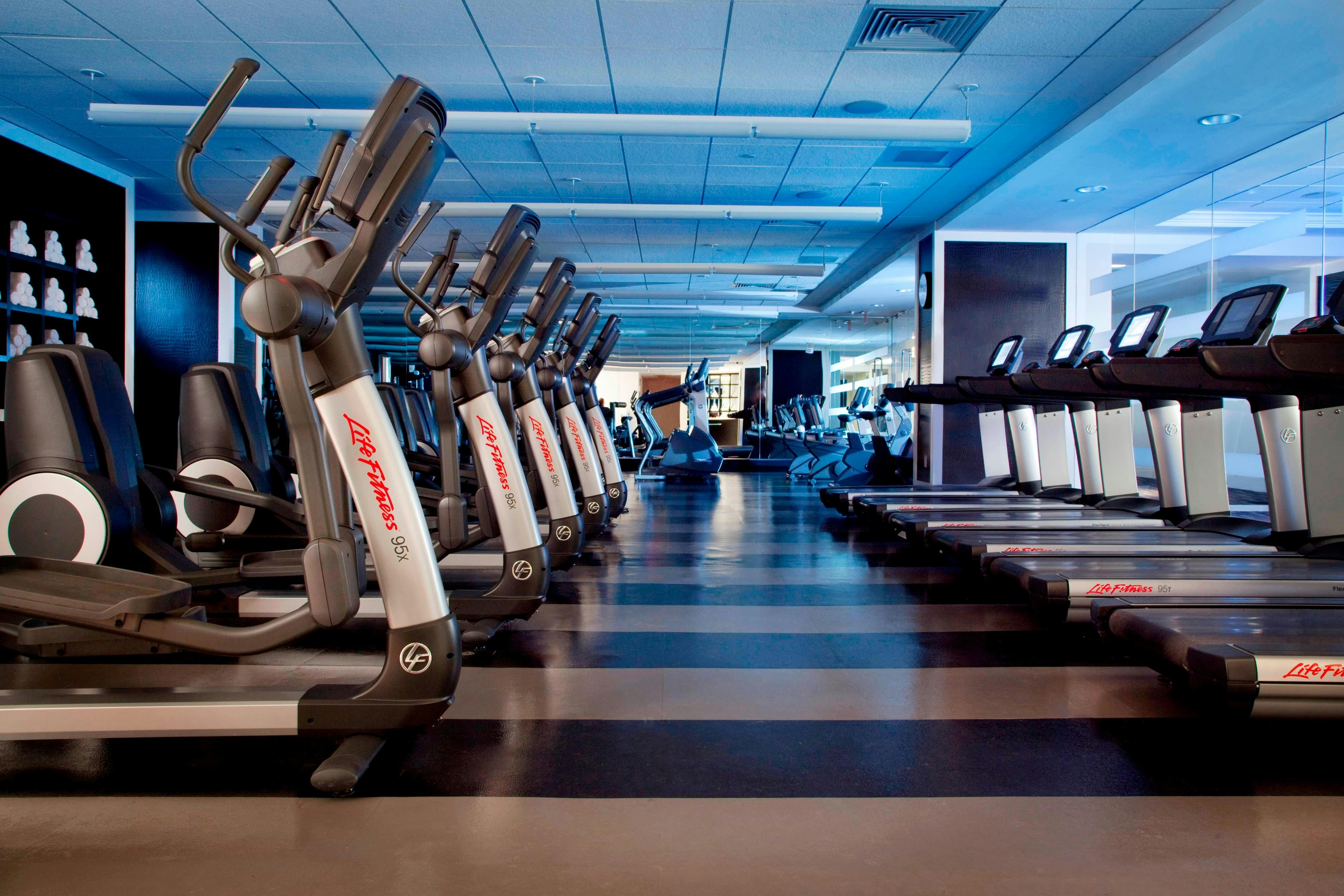 Gaylord National Resort & Convention Center 11/28