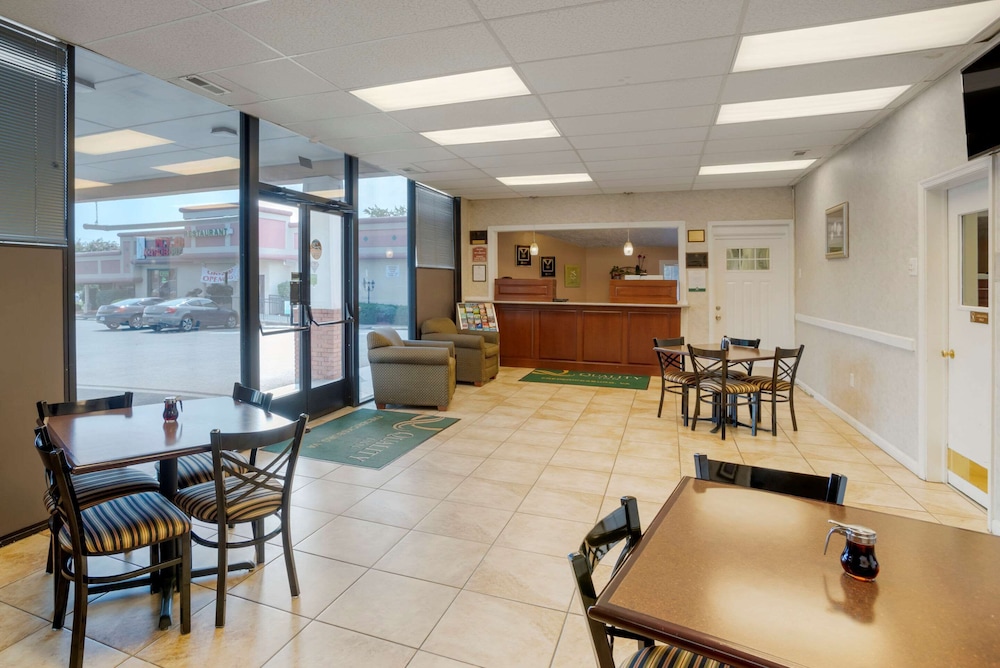 Quality Inn Fredericksburg Near Historic Downtown 29/44