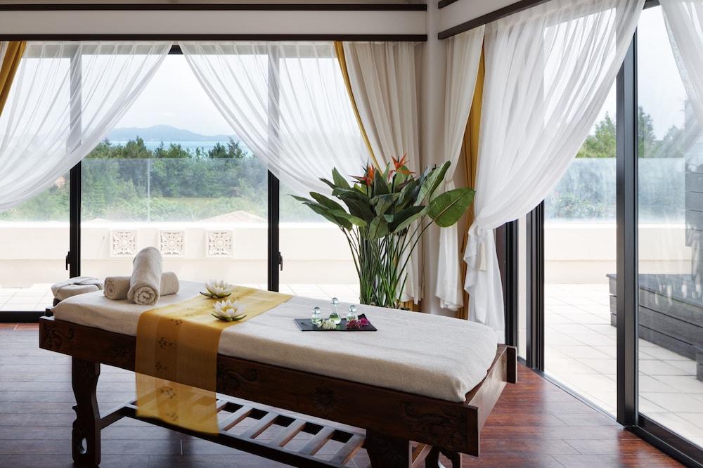 Hotel Allamanda Kohamajima 6/44