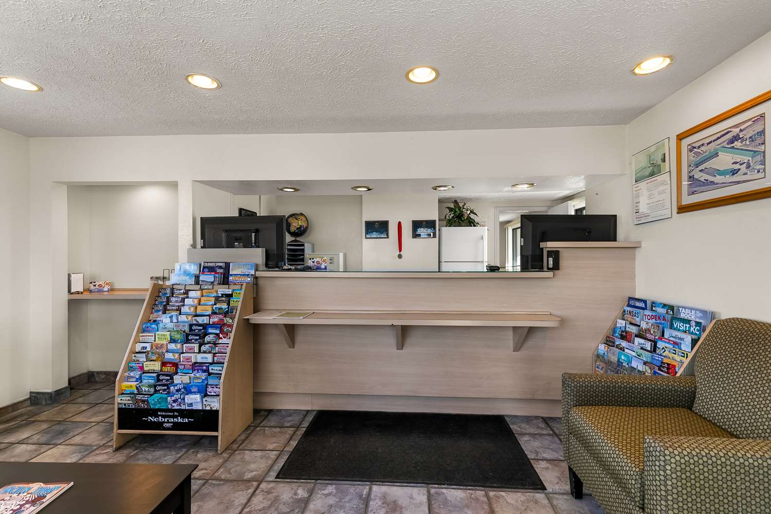 Americas Best Value Inn Lincoln 6/34
