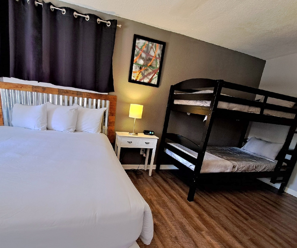 Buffalo Lodge Bicycle Resort 17/50