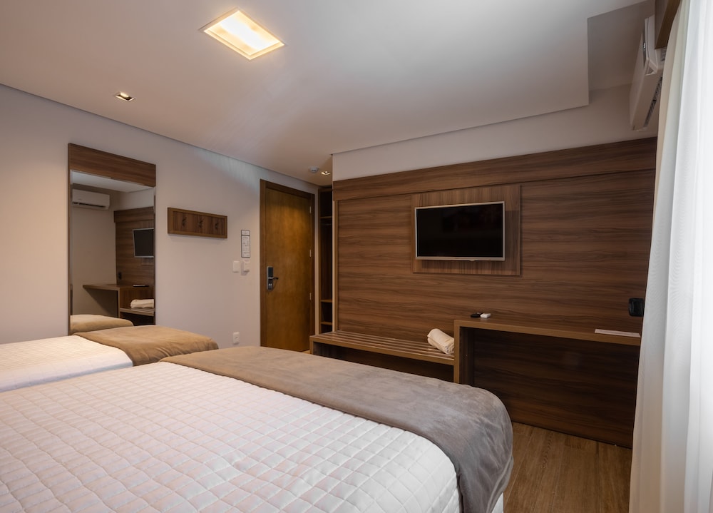 Hotel Fioreze Centro 13/79