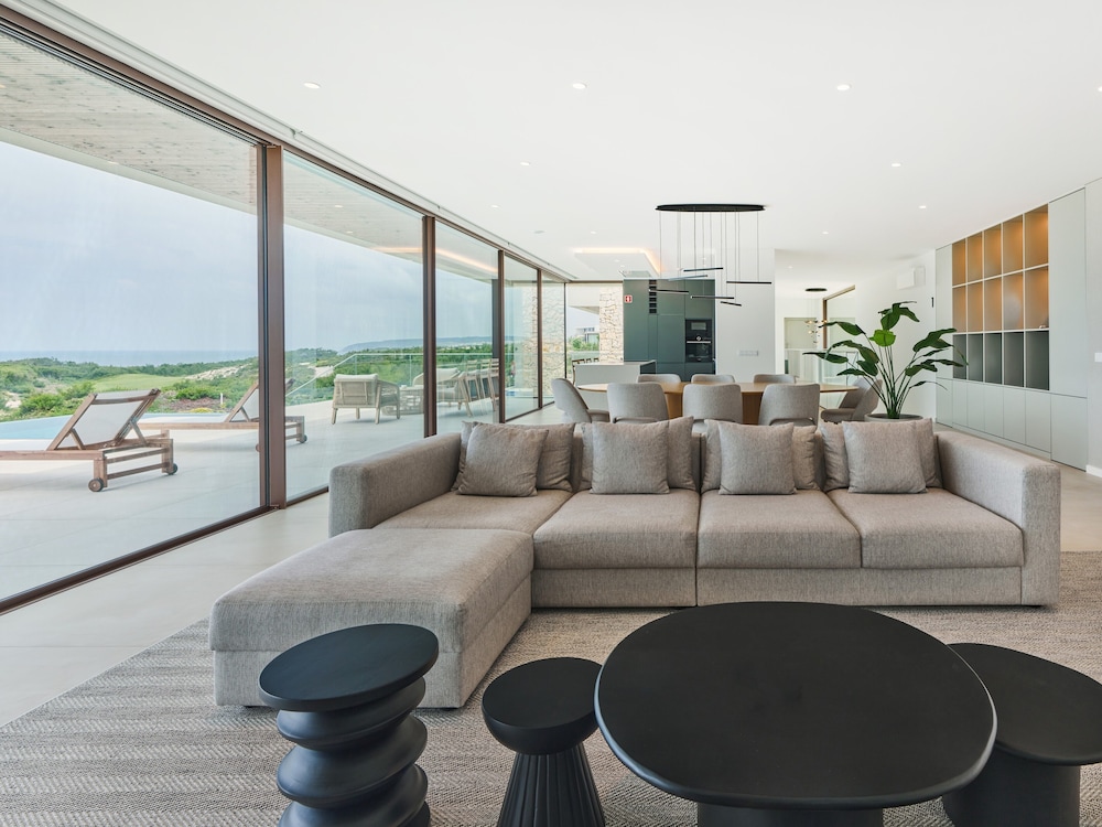 West Cliffs Ocean & Golf Resort 26/41