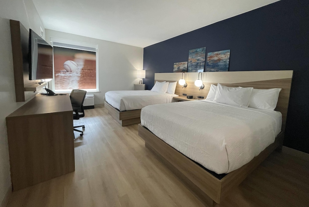 La Quinta Inn & Suites by Wyndham Jackson 5/32