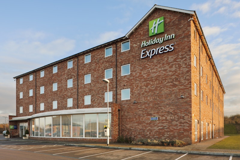 HOLIDAY INN EXPRESS NUNEATON 2/50