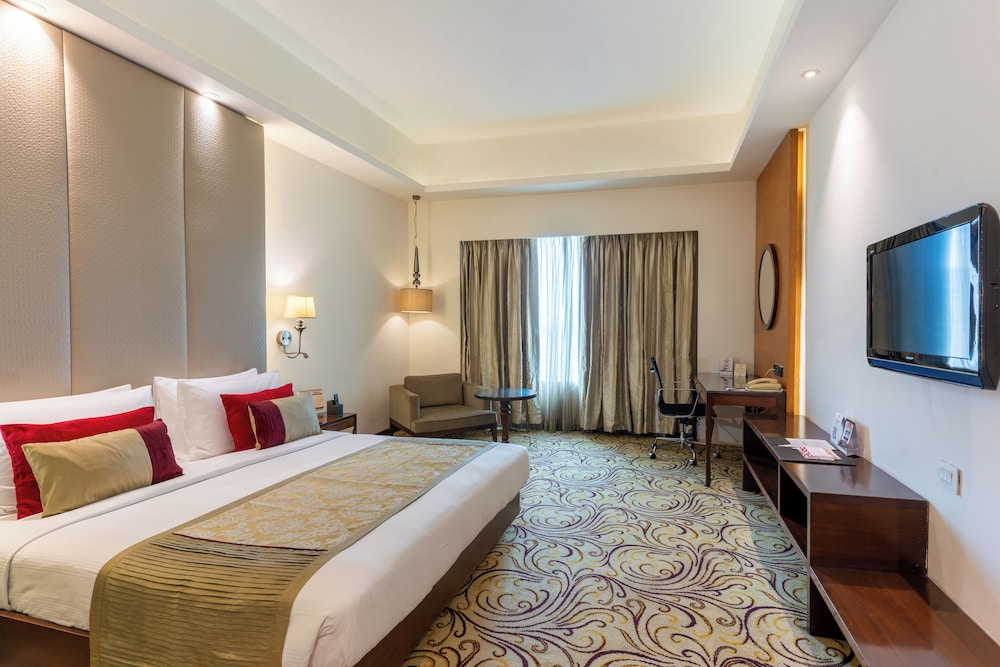 PREMIUM, KING BED