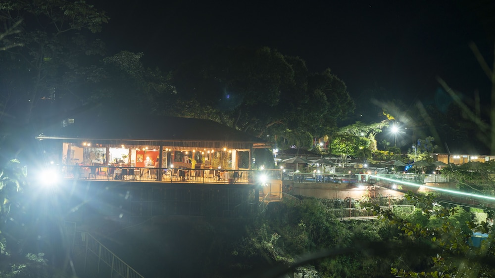 Jarabacoa River Club 5/57