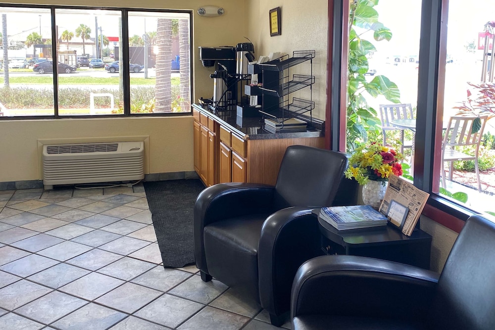 Knights Inn Punta Gorda 33/38