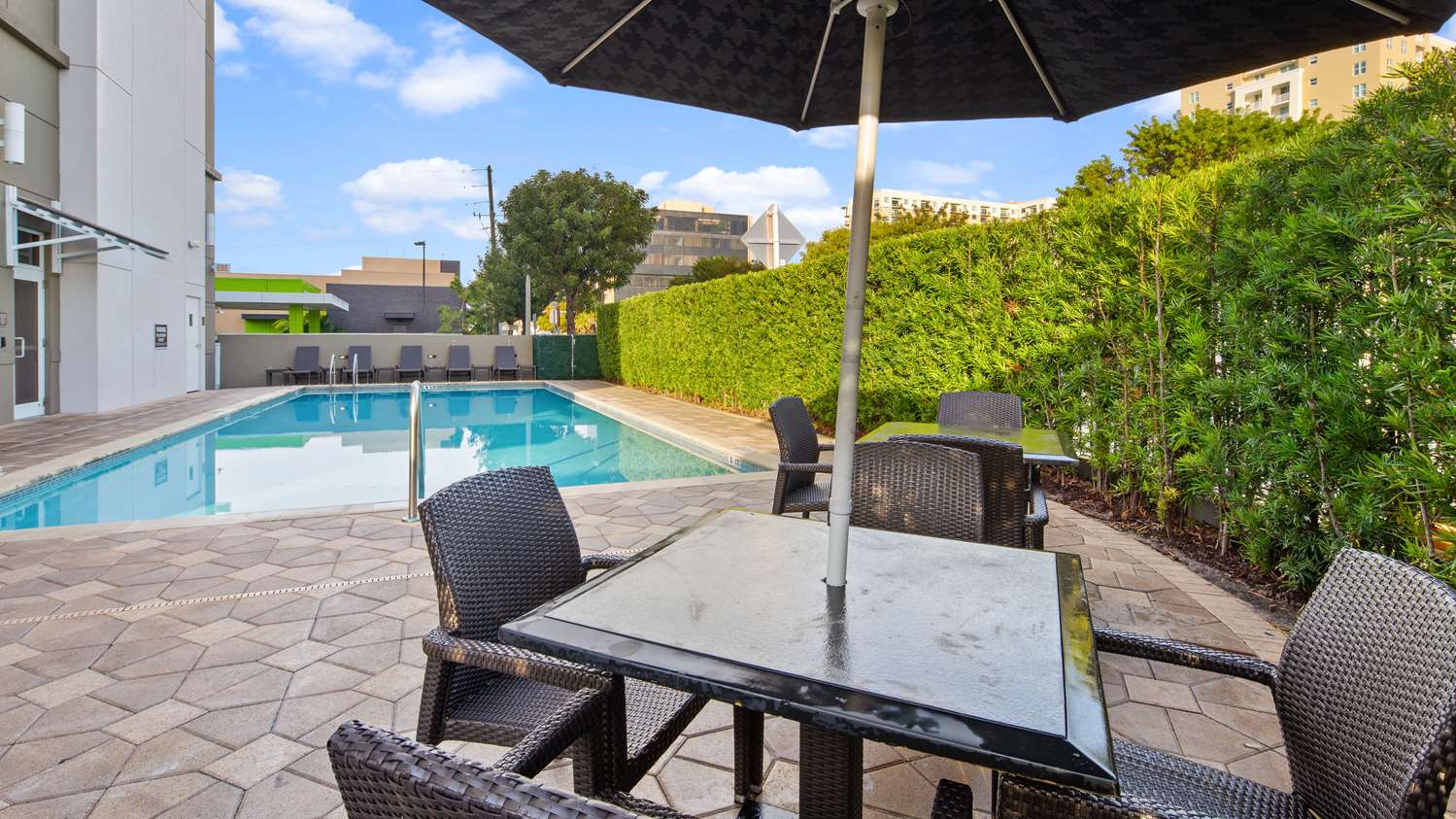 Best Western Plus Miami Intl Airport Hotel & Suites Coral Gables 33/33