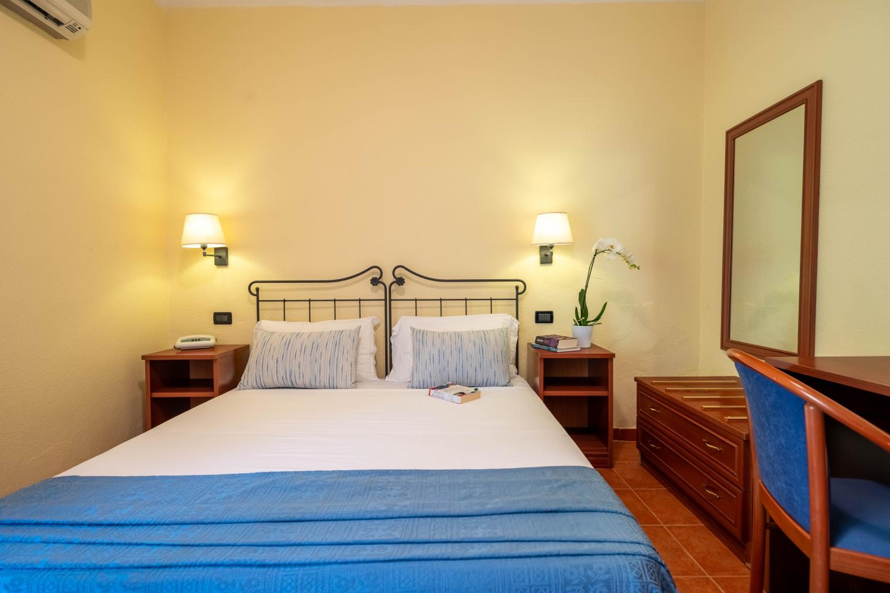 Hotel Villaggio Mira 25/59