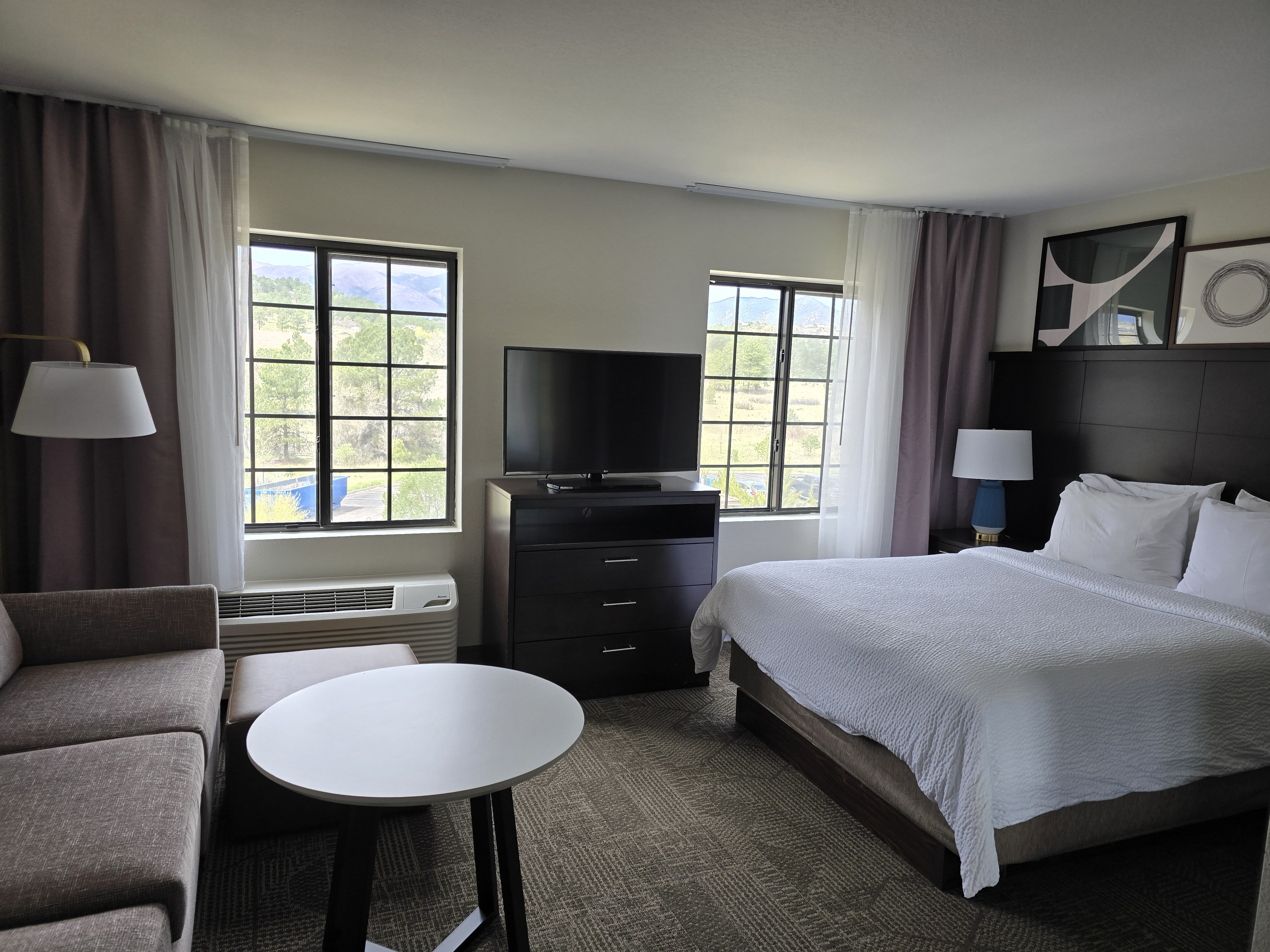 Staybridge Suites Co Springs Air Force Academy 21/60
