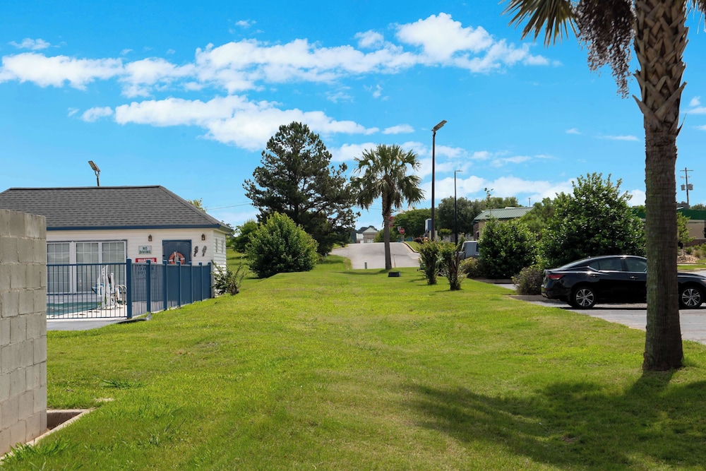 Motel6 Macon, GA - I-475 49/53