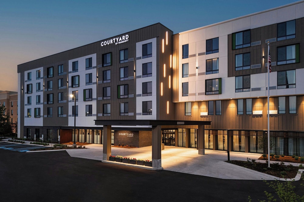 Courtyard by Marriott Cleveland TN image
