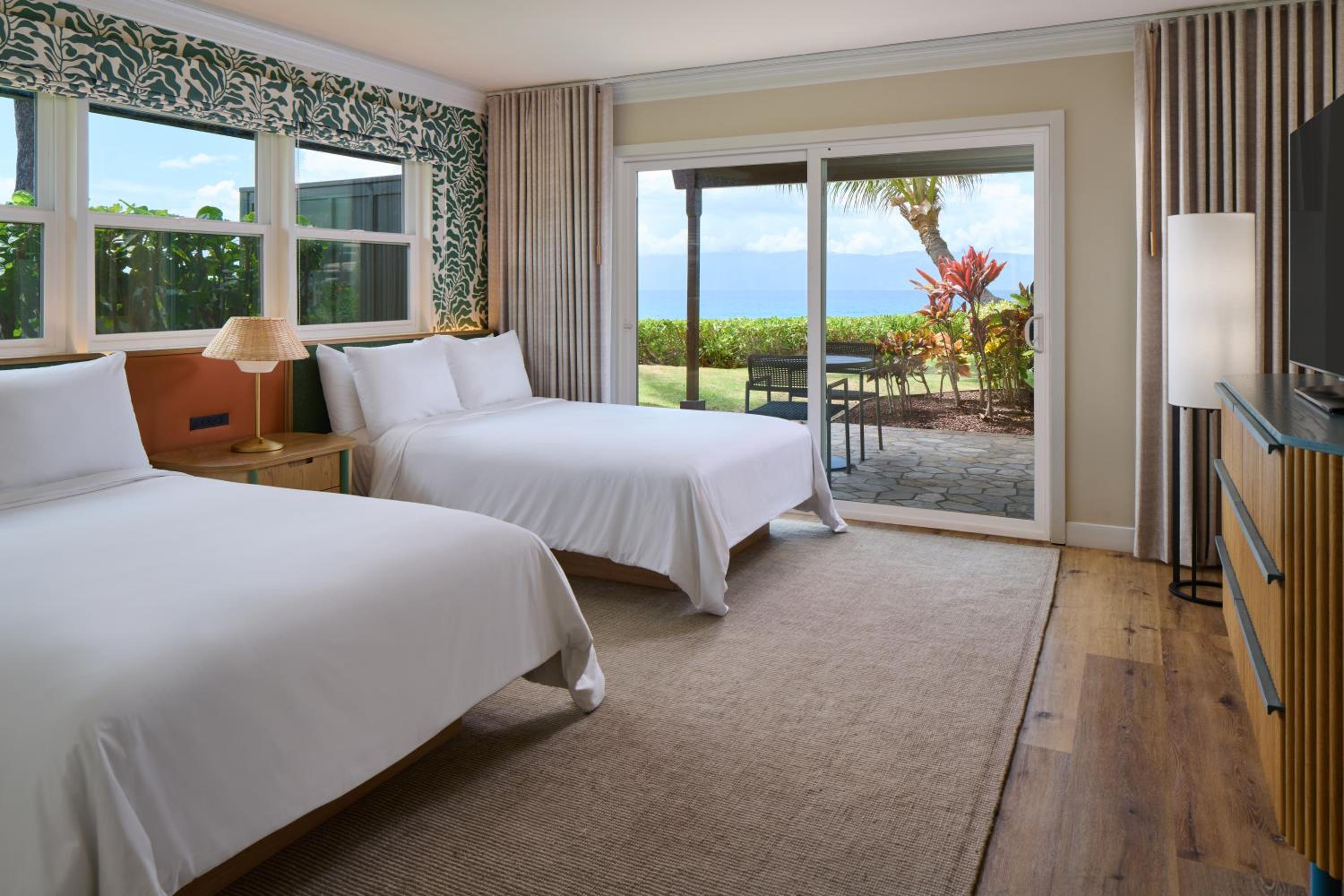 Deluxe, Bungalow, 2 Double Beds, Ocean Front