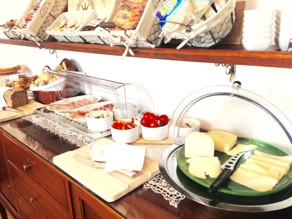 Gourmet B&B Villa Landucci 48/68