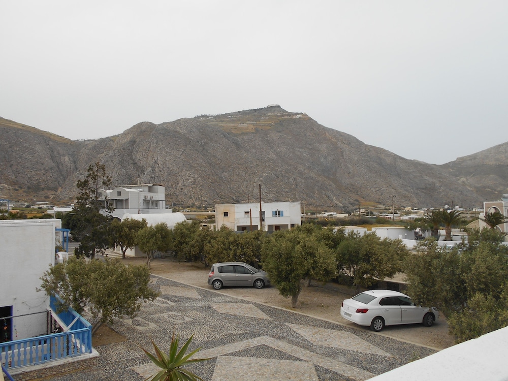 PERISSA HOTEL 36/50