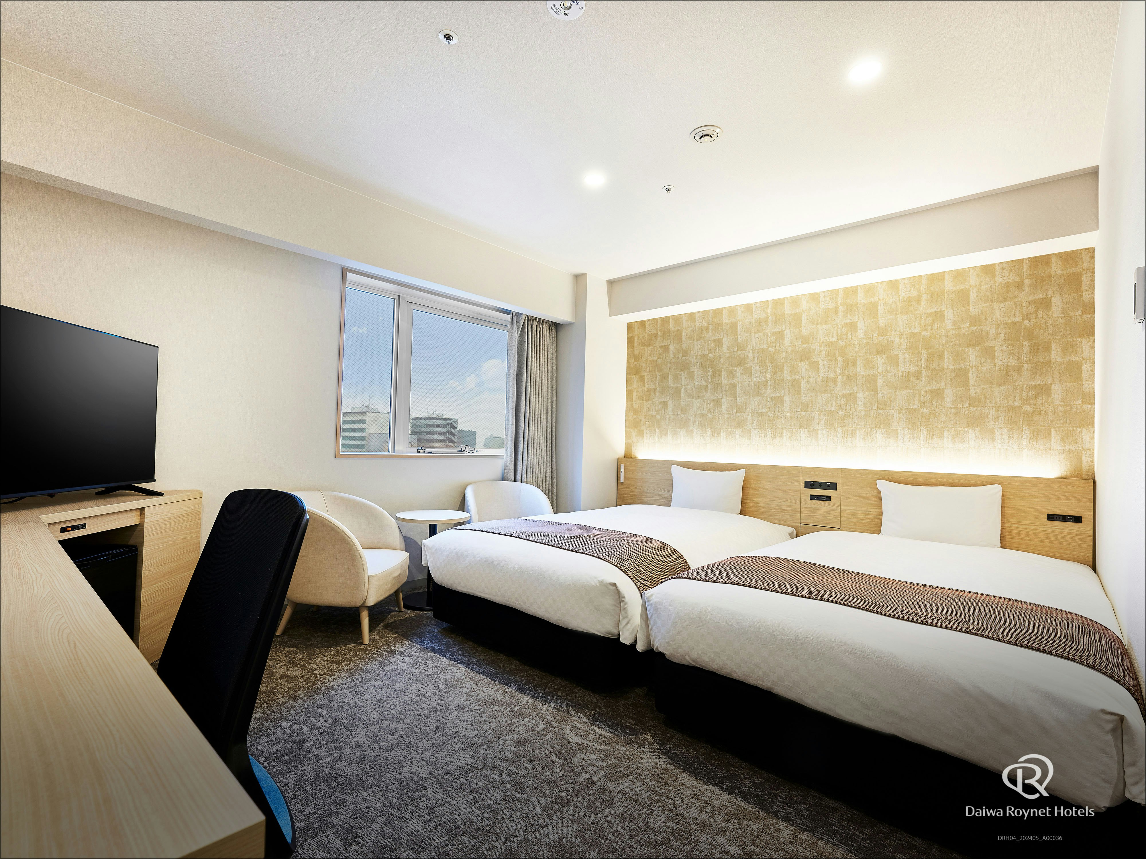 Standard, Twin Beds, Smoking