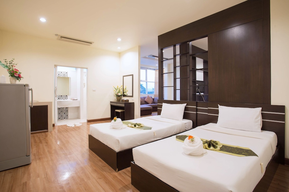 Tharakiree Place Hotel 27/45