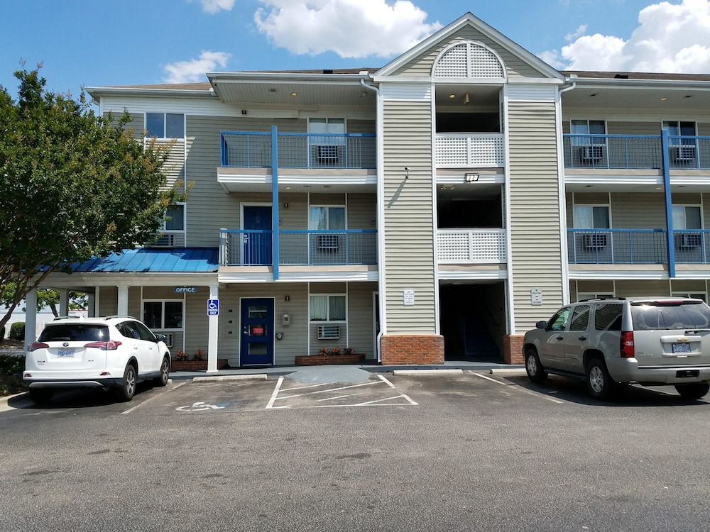 Motel6 Fayetteville, NC - Fort Liberty Area 50/59