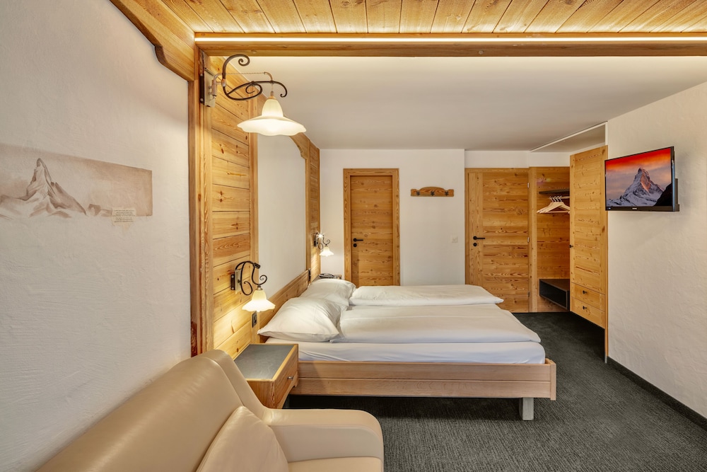 Hotel Antika 31/63