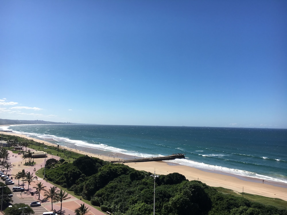Belaire Suites 40/50