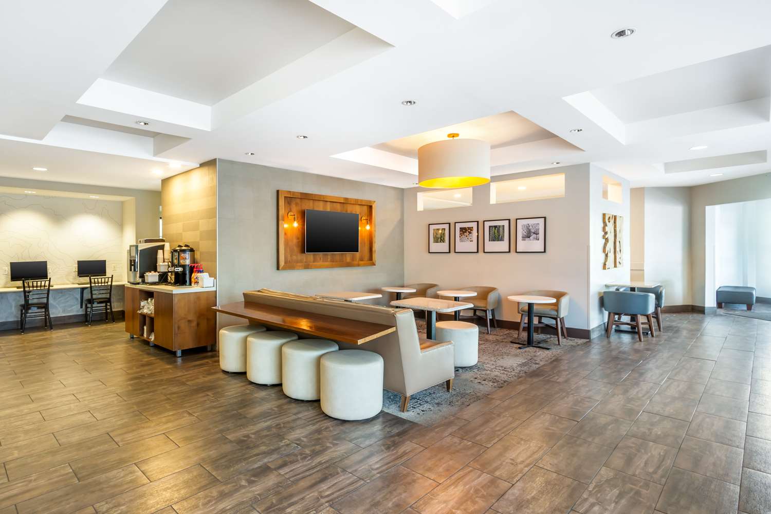 Best Western Plus Cotton Tree Inn 23/44
