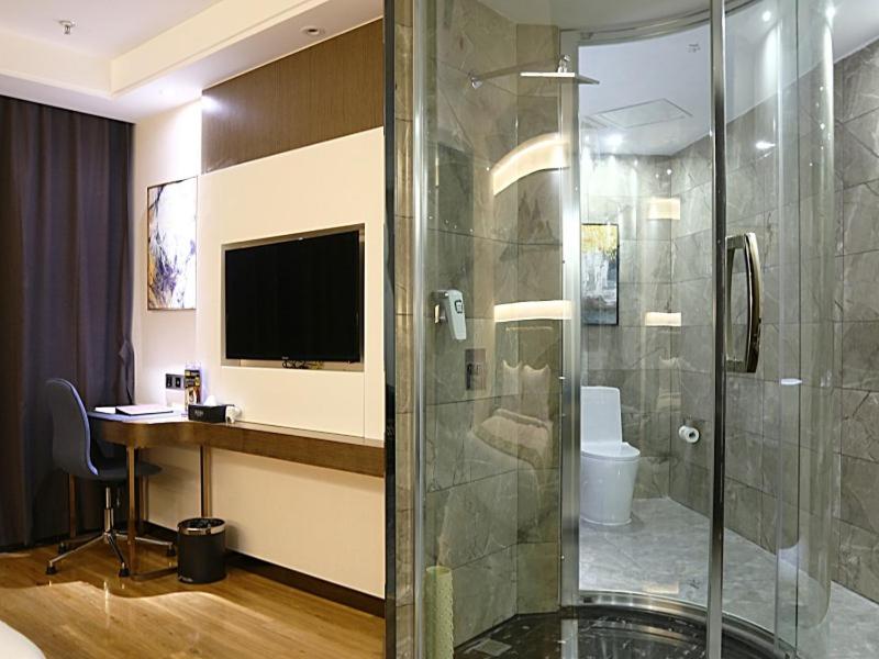 VX Wuxi Huishan District Luoshe Town Luocheng Avenue Hotel 16/17