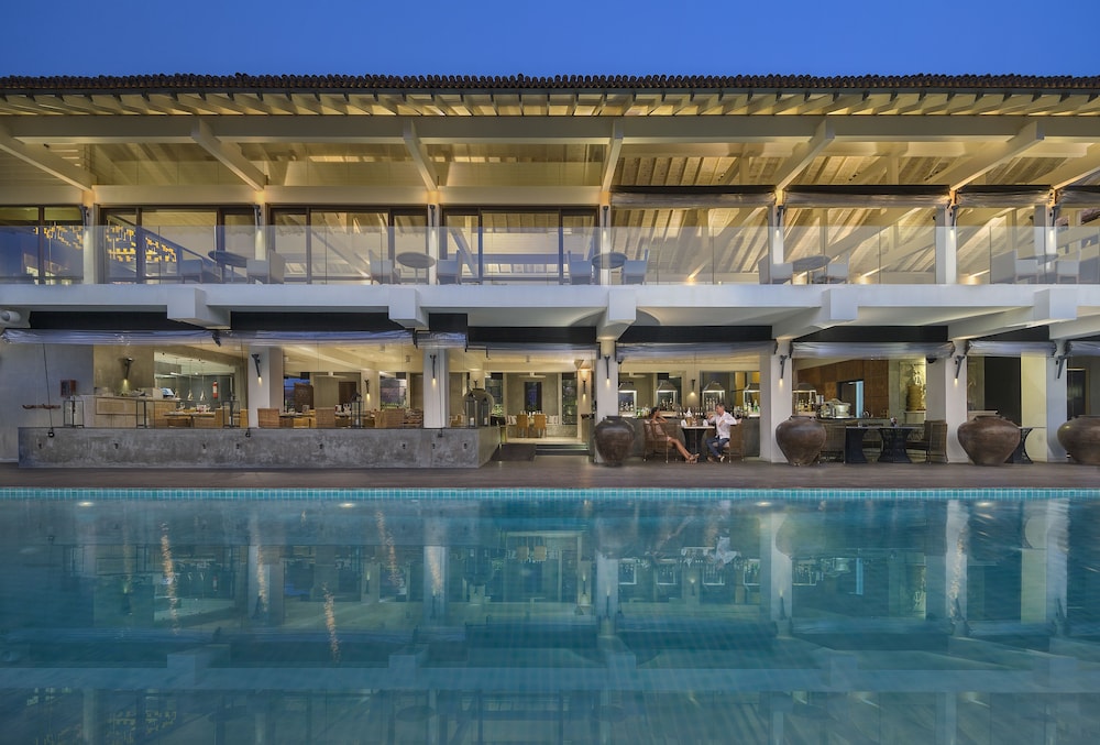 Anantara Kalutara Resort in KALUTARA