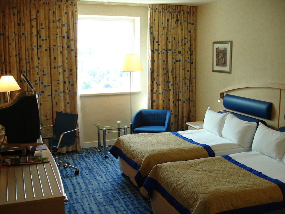 Hilton Sofia 9/89
