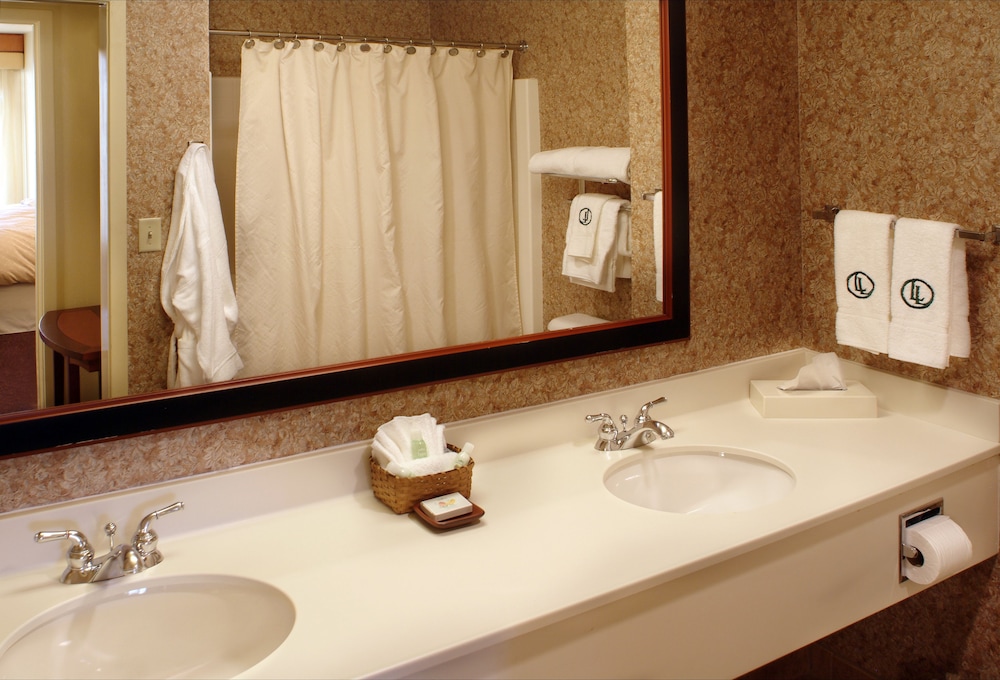 Larkspur Landing Campbell - An All-Suite Hotel 12/45