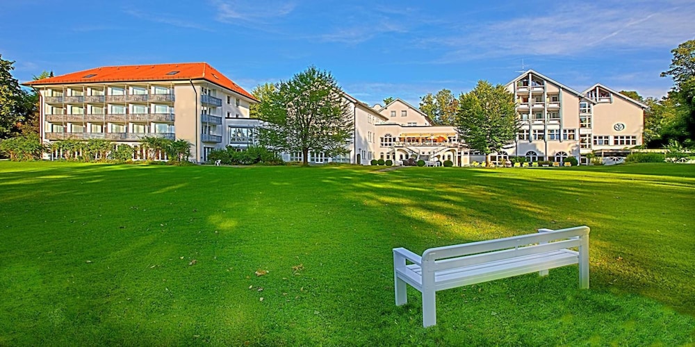 HOTEL SONNENGARTEN 3/60