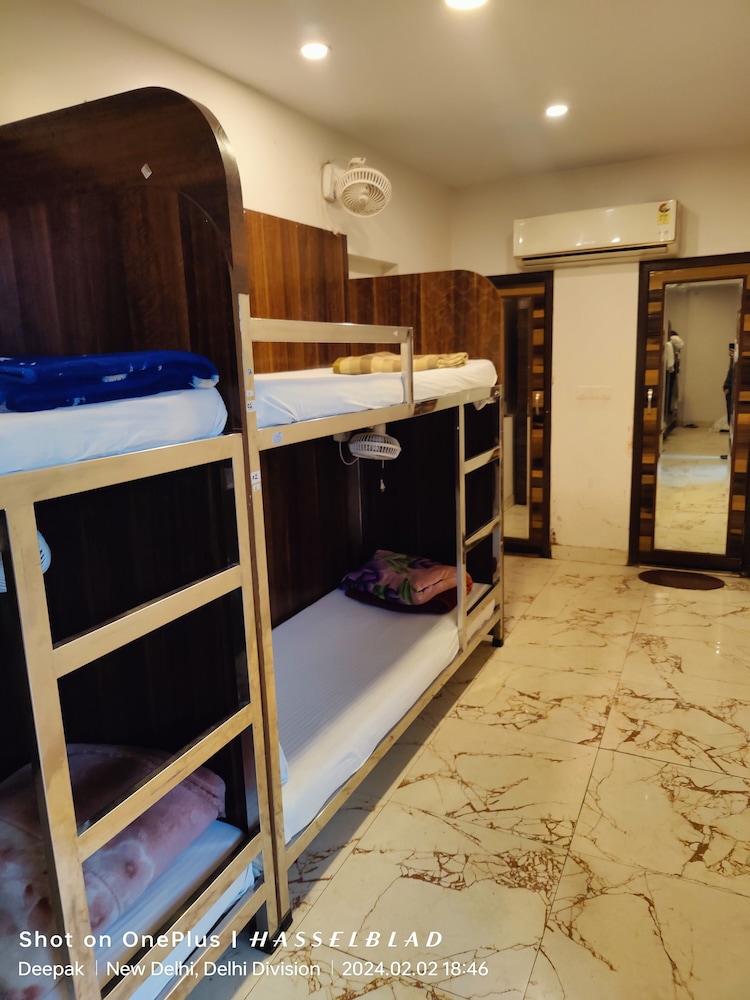 Hotel Pink City 36/43