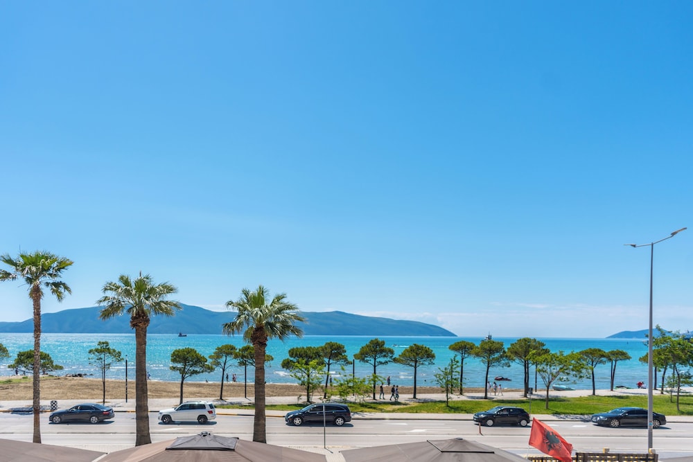 Mare Blu Hotel Bar 40/46