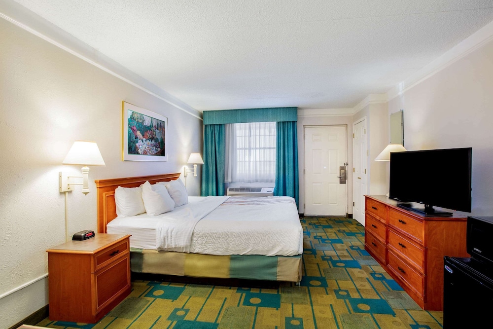 Baymont by Wyndham Abilene 33/48