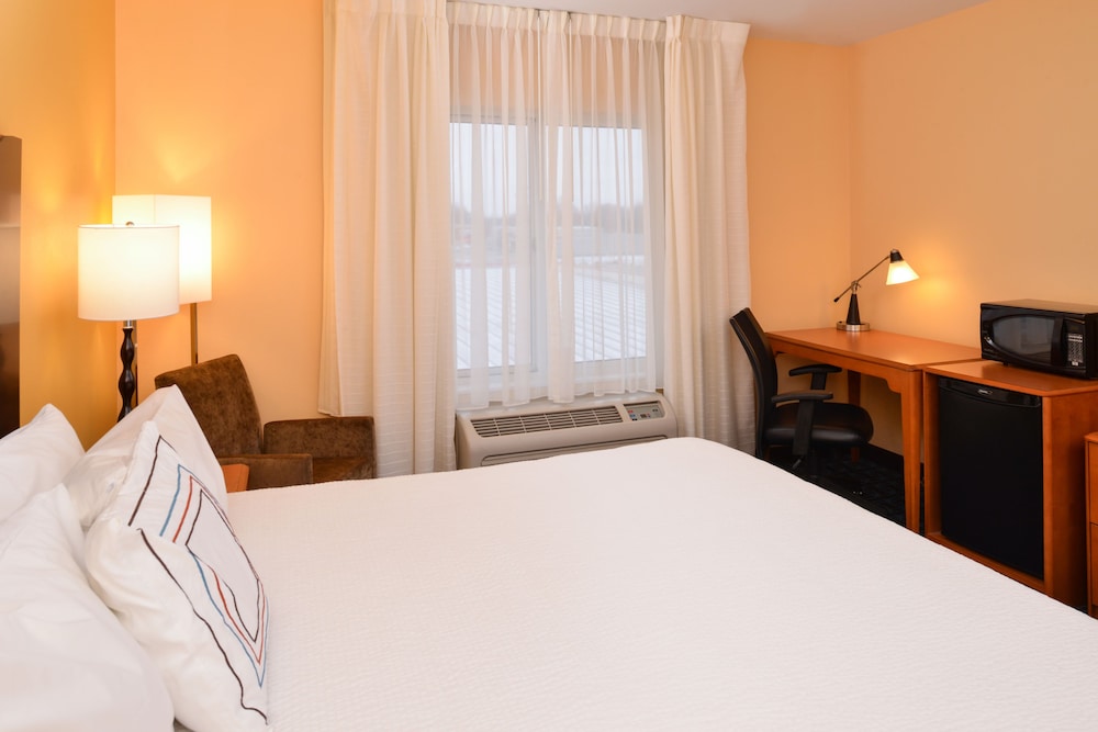 Fairfield Inn Suites Fort Wayne 5/30