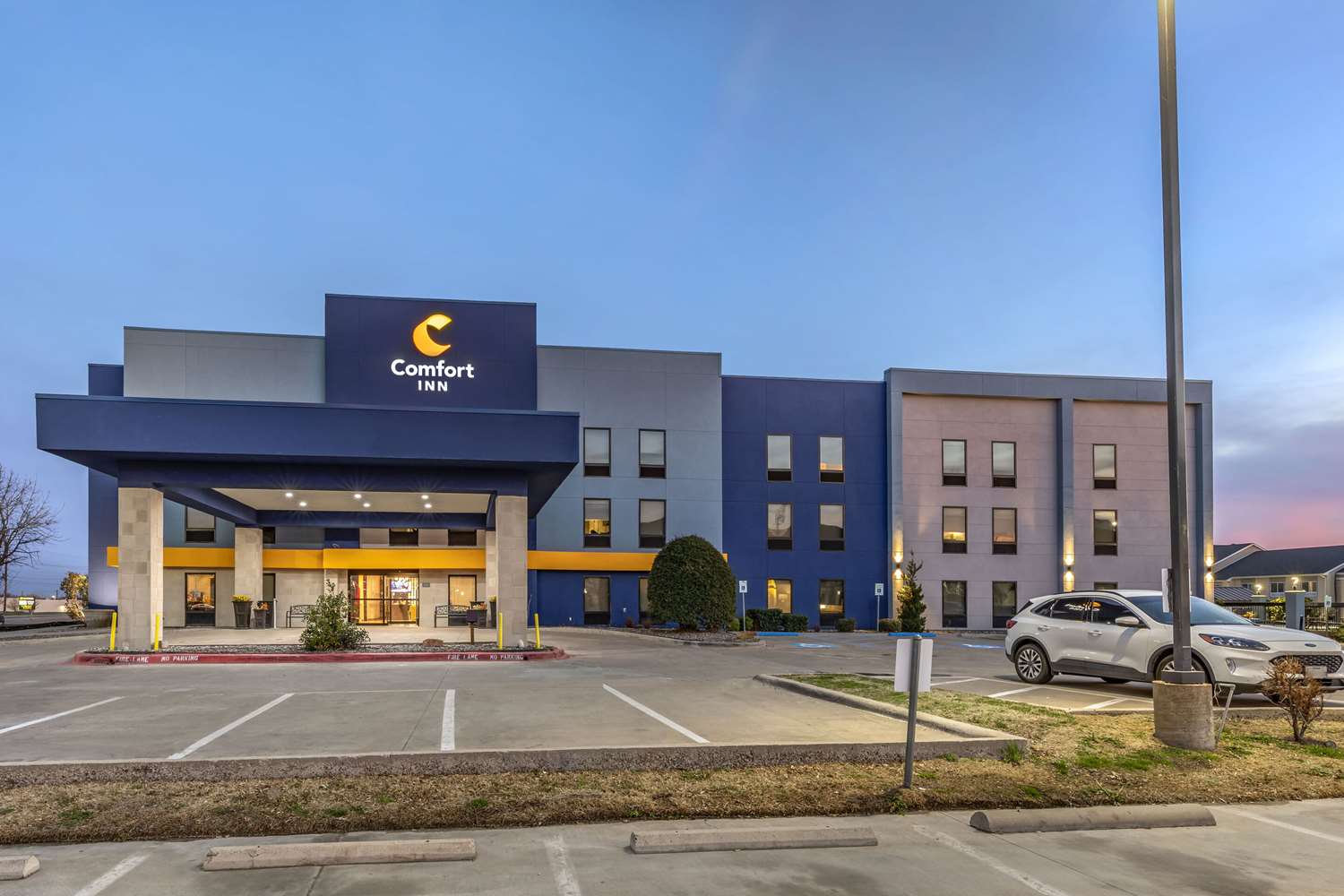Comfort Inn Weatherford 27/29
