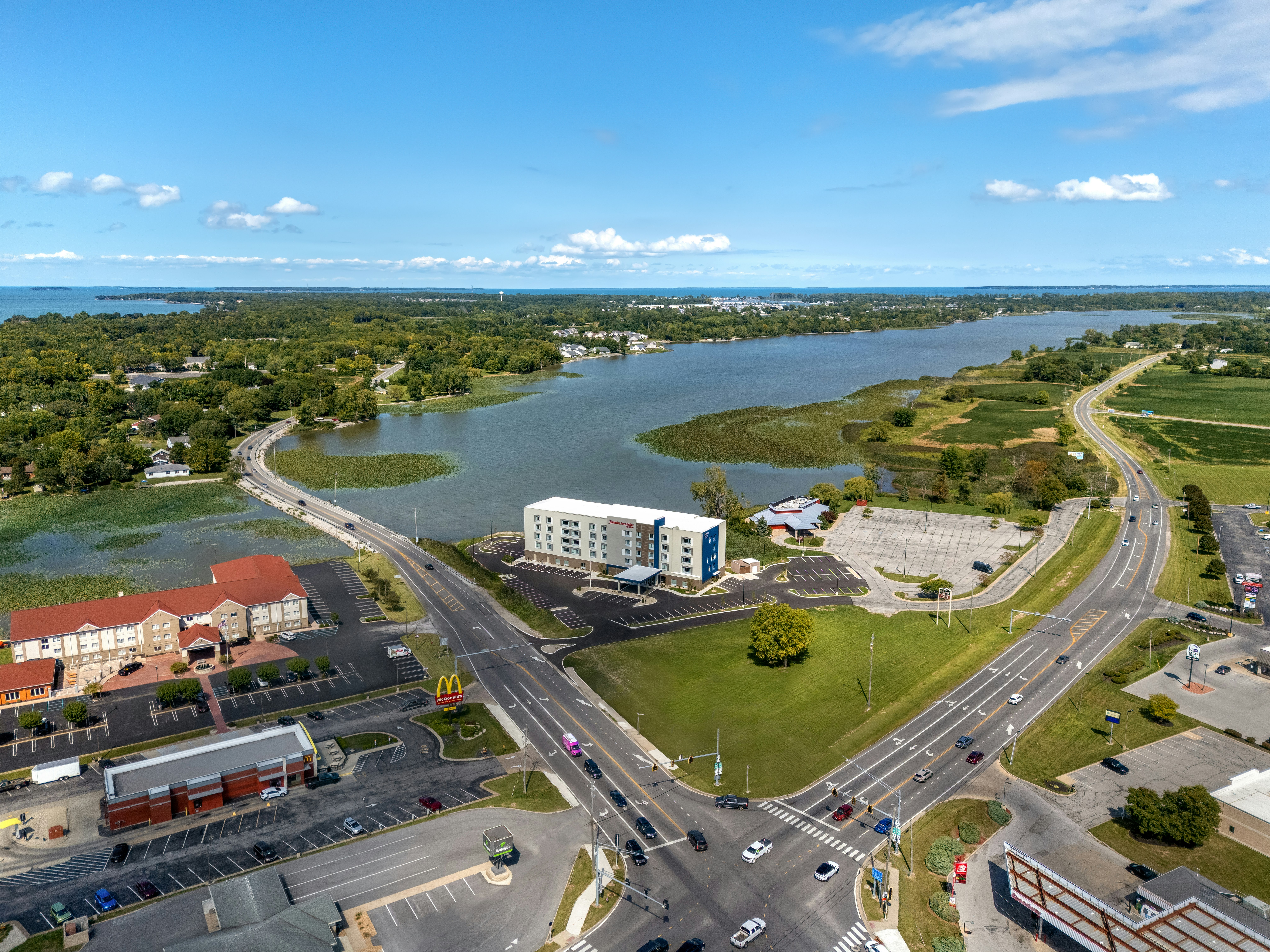 Hampton Inn & Suites by Hilton Port Clinton Catawba Island 37/39